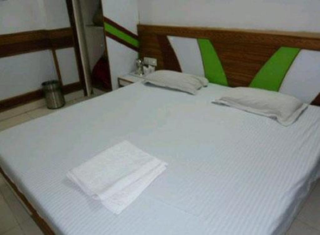 Ajay Guest House Ню Делхи Екстериор снимка